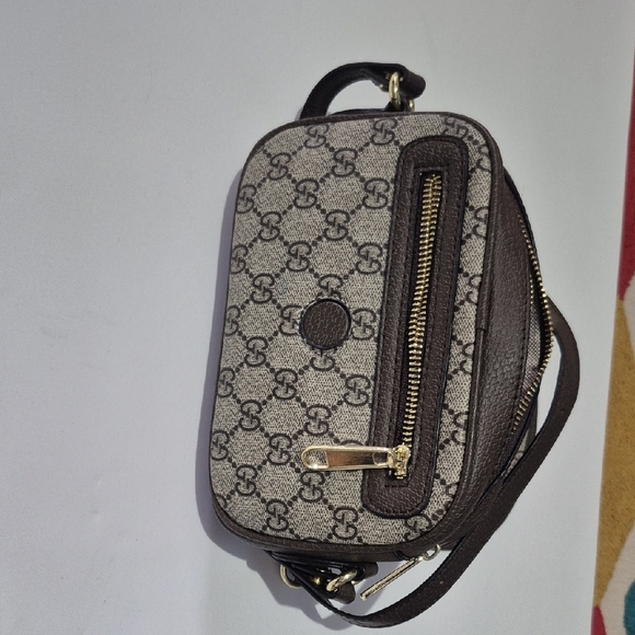 Gucci Ophidia Small Shoulder Bag. - Picture 8 of 16